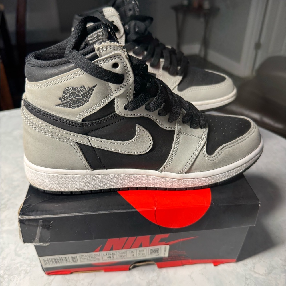 Jordan Shadow 2.0, size 4.5y - Picture 2 of 5